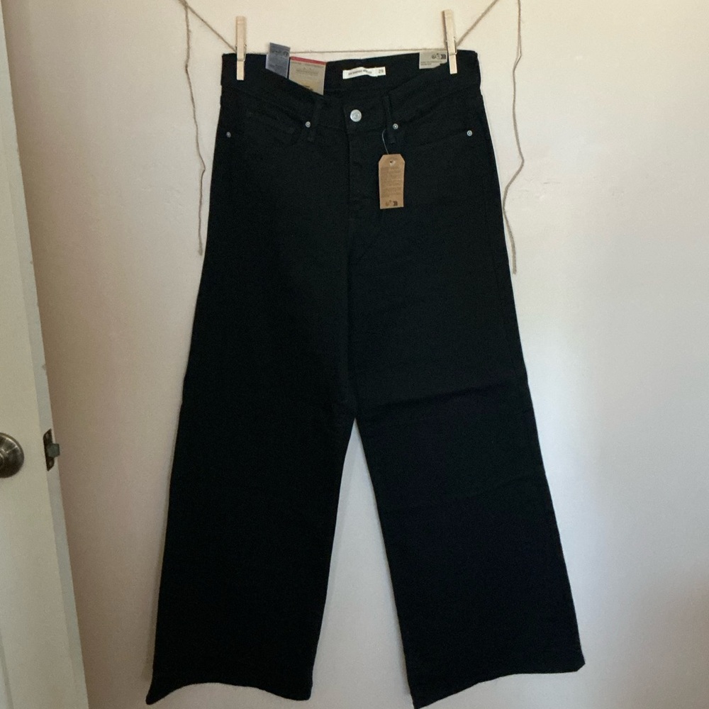 Levi's Women's Black Flare Jeans
